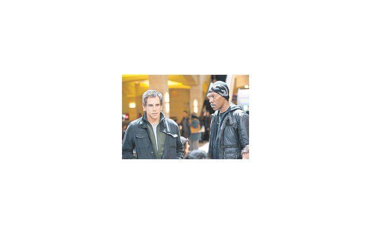 Ben Stiller y Eddie Murphy en «Robo en las alturas», donde se reconocen huellas de «Los desconocidos de siempre».