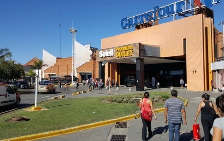 Un hombre fue baleado en el estacionamiento del Shopping Soleil
