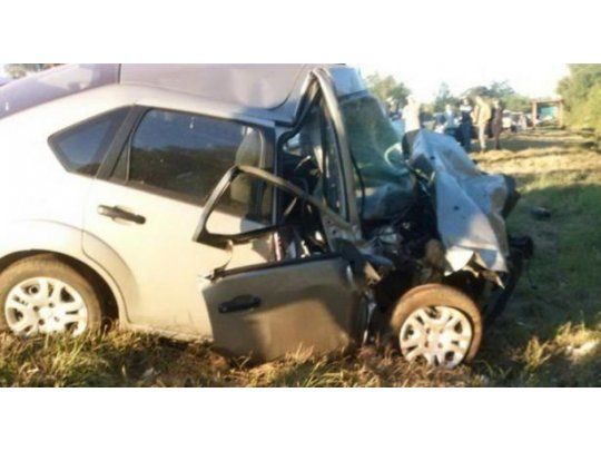 Se trató de un choque frontal entre una camioneta marca Toyota Hilux, conducida por Barboza, y un Ford Fiesta, conducido por Alberto Mario Anderson, domiciliado en la localidad vecina de Leandro N. Alem y que a raíz del fuerte impacto resultara con múltiples heridas, que finalmente le causaron la muerte.