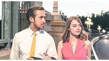 ámbito.com | Parejita. Ryan Gosling y Emma Stone, protagonistas de “La La Land”, candidatos a un Oscar que bajó sus estándares de exigencia.