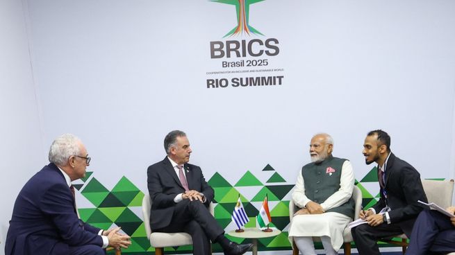 El presidente Orsi se reunió con el primer ministro Modi.