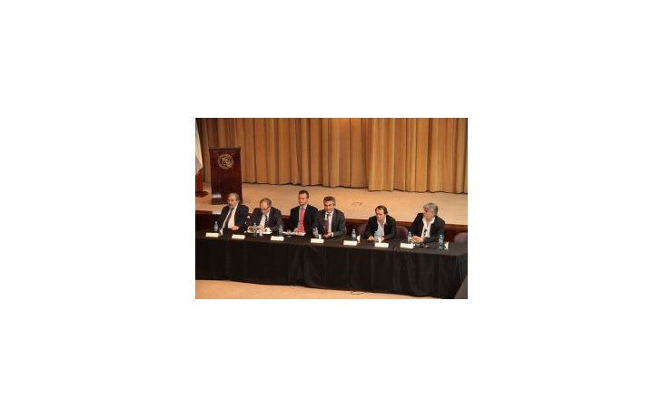 El presidente del BCRA, Alejandro Vanoli, se reunió con asociaciones Pymes y bancos públicos.