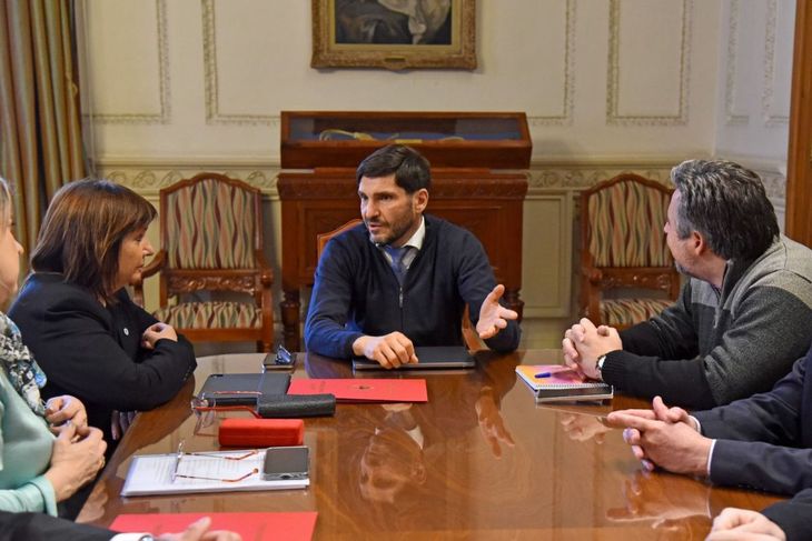 Patricia Bullrich y Maximiliano Pullaro presentaron resultados del Plan Bandera. Patricia Bullrich y Maximiliano Pullaro presentaron resultados del Plan Bandera.