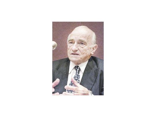 Aldo Ferrer