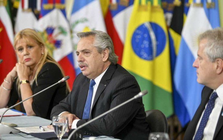 Alberto Fernández encabezó reunión de ministros de Educación de América Latina y el Caribe.