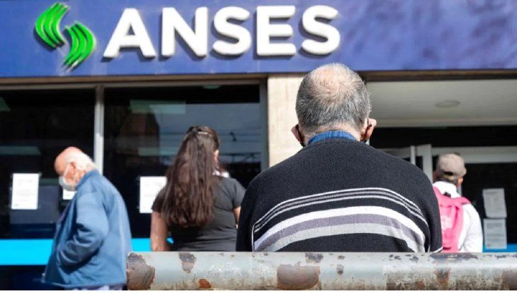 ANSES lanza préstamos personales con tasa del 29%.