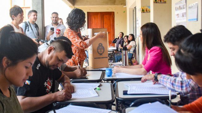 Cónsulta cuáles fueron los resultados en tu local electoral. 