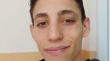 le robaron su moto para trabajar y vende su celular para mantener a su familia: prefiero tener con que darle de comer a mi hija