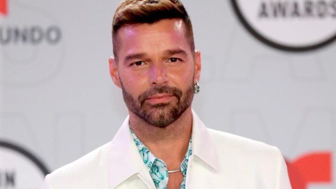 El cantante latino vivió en una imponente casa de Beverly Hills que ahora está en venta.