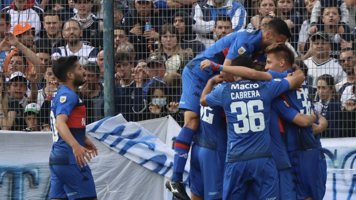 Tigre hit home and kept Gimnasia away from the fight