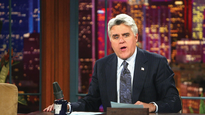 el humorista jay leno sufrio quemaduras en su rostro tras el incendio de su auto