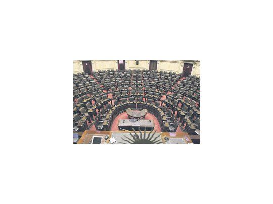 La Cámara de Diputados (en la foto, el recinto totalmente vacio) lleva más de 20 días sin sesionar y siguen sin ser debatidos asuntos de importancia.