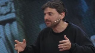 Juan Garbois sobre el desalojo frente a la casa de Cristina: tro punto que anotamos en la libreta de cuentas que vamos a ajustar en breve”.