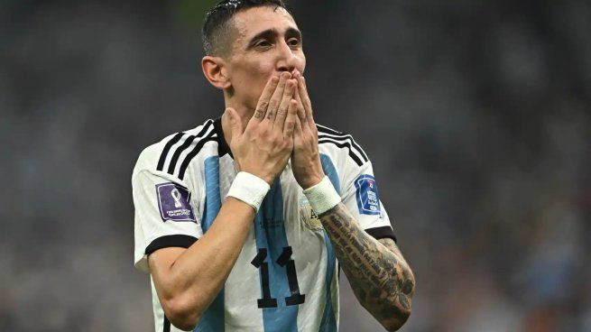 Siguen las amenazas contra Angel Di María en Rosario.En junio vence su contrato y aún su destino es incierto.