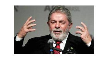 En lugar de Lula, asistirá a la cumbre el canciller, Celso Amorim.