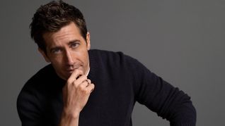Construyó una trayectoria en Hollywood con papeles que abarcan distintos géneros y estilos cinematográficos.