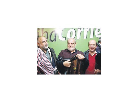 Ricardo Colombi, de primer radical K a fronting de un espacio que unió a toda la oposición anti- K: Macri con Binner, los delasotistas con Libres del Sur, los Rodríguez Saá con la UCR.