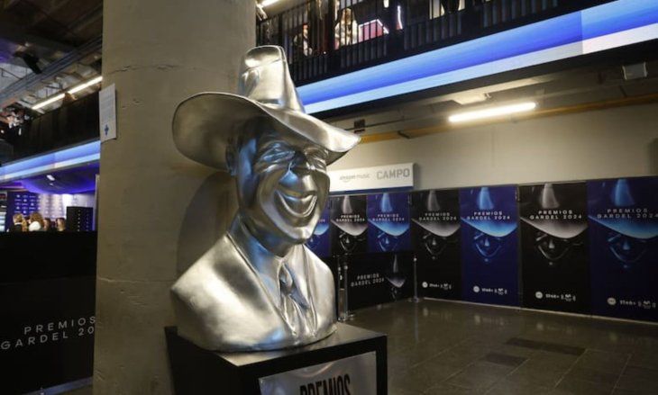 Este martes el Teatro Coliseo de Buenos Aires se convertirá en el epicentro de la música nacional con una nueva edición de los Premios Gardel 2026. Este martes el Teatro Coliseo de Buenos Aires se convertirá en el epicentro de la música nacional con una nueva edición de los Premios Gardel 2026.