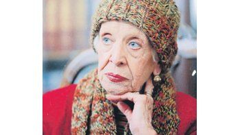 Lydia Lamaison continuaba activa hasta hace muy poco, en su función de vicepresidente de la Casa del Teatro.