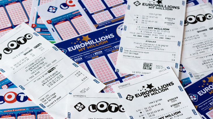 Lo que millones de personas harían de ganarse la lotería no es lo que eligió hacer con su premio Andy Hornsby. Lo que millones de personas harían de ganarse la lotería no es lo que eligió hacer con su premio Andy Hornsby.