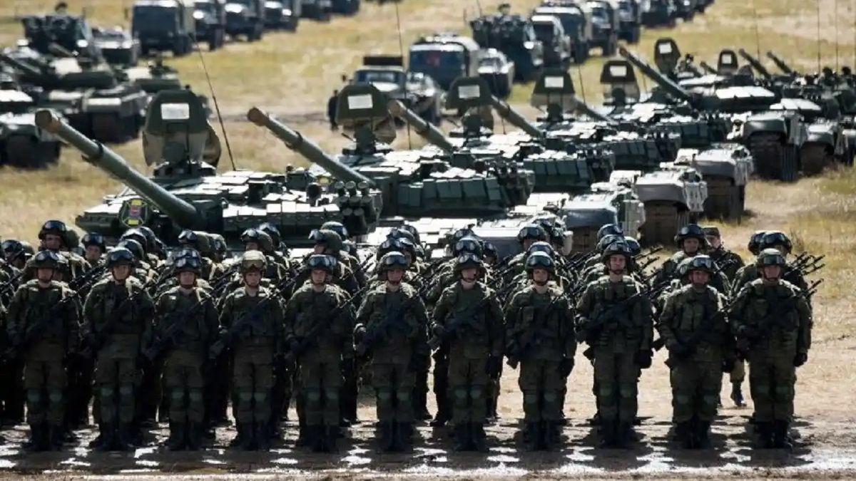 The United States denounced a Russian plan to invade Ukraine and threatens sanctions