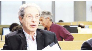 Prudencia. Las inversiones no tienen un antes y un después por el “mini Davos”, según Daniel Marx. Ve más intervención en dólar por el BCRA.