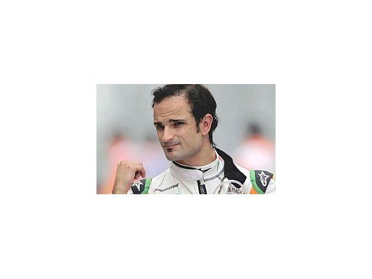 El italiano Vitantonio Liuzzi fue confirmado como segundo piloto de la escudería Hispania.