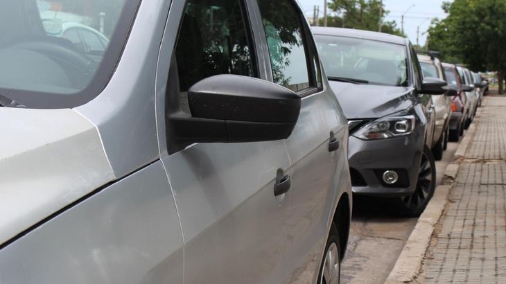 In April 3,958 vehicles were sold in Uruguay. In April 3,958 vehicles were sold in Uruguay.