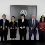 Javier Milei encabezó una reunión con autoridades del Banco Mundial en la Quinta de Olivos. Javier Milei encabezó una reunión con autoridades del Banco Mundial en la Quinta de Olivos.