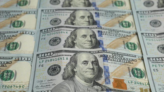 Fernando Marull plantea que el Gobierno decidió ponerle un piso al dólar.