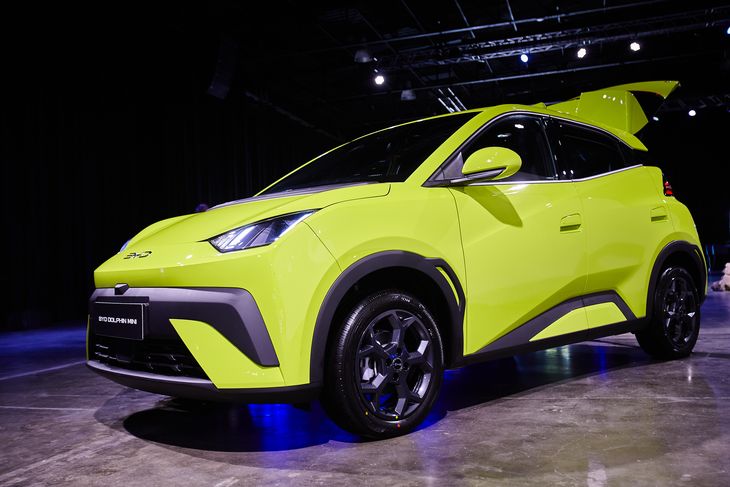 BYD volvió a quedar al frente con 168 unidades, equivalente a casi tres cuartos de las ventas. Sus dos modelos más accesibles, Dolphin Mini y Yuan Pro, aportaron 87 y 81 patentamientos, respectivamente. BYD volvió a quedar al frente con 168 unidades, equivalente a casi tres cuartos de las ventas. Sus dos modelos más accesibles, Dolphin Mini y Yuan Pro, aportaron 87 y 81 patentamientos, respectivamente.