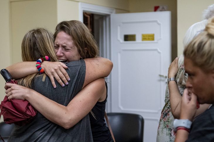 Familiares de Marianela Rago Zapata tras conocer el fallo de los jueces. Familiares de Marianela Rago Zapata tras conocer el fallo de los jueces.