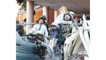 El nuevo ataque alienígena a la Tierra prueba otra vez la debilidad de los marcianos por Los Angeles (pese a que también hay una escena en Buenos Aires).
