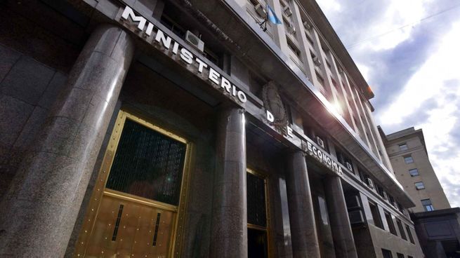 Economía sigue logrando alta demanda de los bonos en pesos.