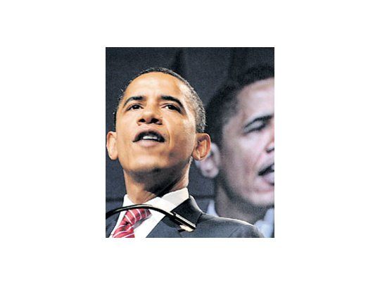 Barack Obamay HillaryClintoncoincidieronayer ante unforo judeoestadounidense.Fue unareunión degestos: delprimero haciauna comunidadelectoralmenteclave;de la segundahacia elcandidatonegro, en cuyafórmulapretendecolgarse.