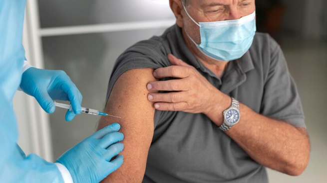 Inicia el Mega Centro de Vacunación de la UNAM 2025.