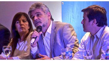 ámbito.com | Los candidatos a diputado nacional por Unidad Porteña firmaron documento en el que se comprometen a no acompañar medidas de ajuste en el Congreso.