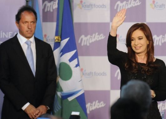 Cristina de Kirchner y Daniel Scioli en la planta de Kraft.