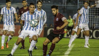 El Grana lo pudo dar vuelta, pero el Decano lo igualó en la última pelota.
