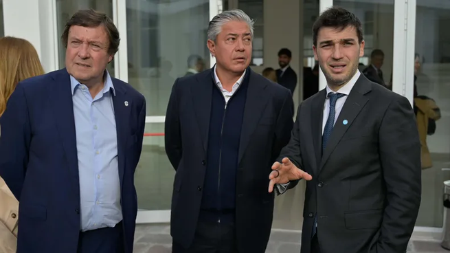 Los gobernadores patagónicos Alberto Weretilneck (Río Negro), Rolando Figueroa (Neuquén) e Ignacio Torres (Chubut), estarán en la comitiva oficial.
