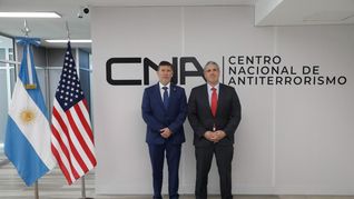 La SIDE informó que avanzará la cooperación con Estados Unidos en materia de inteligencia, seguridad y asistencia técnica. La SIDE informó que avanzará la cooperación con Estados Unidos en materia de inteligencia, seguridad y asistencia técnica.