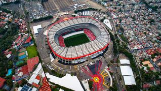 El Estadio Azteca que, para el Mundial es denominado Estadio Ciudad de México, estuvo cerrado por remodelación 22 meses y se invirtieron u$s87.000.000. El Estadio Azteca que, para el Mundial es denominado Estadio Ciudad de México, estuvo cerrado por remodelación 22 meses y se invirtieron u$s87.000.000.