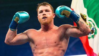 Saúl Canelo Álvarez ya piensa en la posible pelea ante Terence Crawford, pero antes debe medirse en Arabia Saudta ante el cubano Williams Scull.