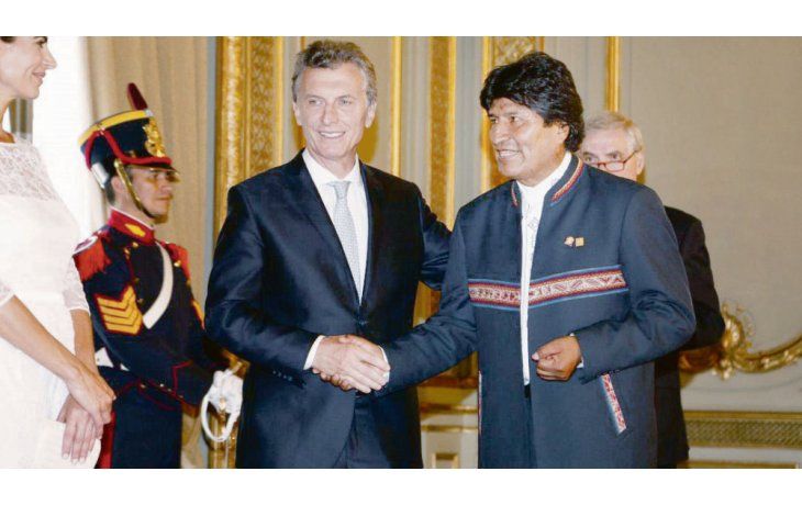 FRICCIÓN. La relación entre el presidente Mauricio Macir y su par boliviano, Evo Morales, atraviesa otro momento de tensión por el incumplimiento de los acuerdos para la atención sanitaria de argentinos.