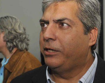 Ricardo Cirielli. Ricardo Cirielli.