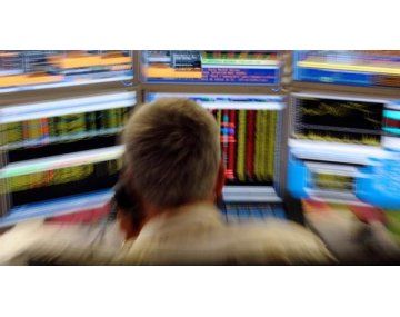 Según datos oficiales, el monto total en manos chinas descendió desde un máximo histórico de más de u$s1,3 billones hasta alrededor de u$s683.000 millones. Según datos oficiales, el monto total en manos chinas descendió desde un máximo histórico de más de u$s1,3 billones hasta alrededor de u$s683.000 millones.