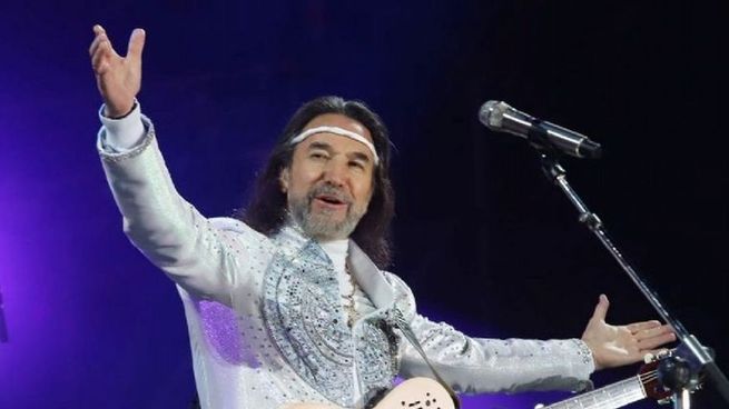 Marco Antonio Solís, ícono de la música mexicana.