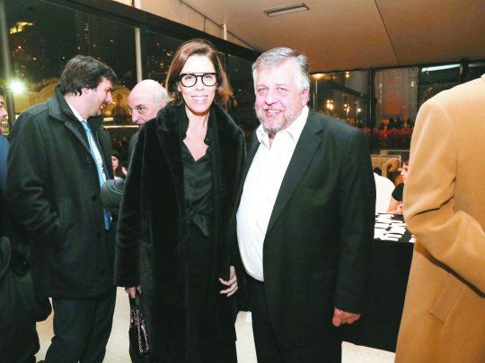 Procesados. El fiscal federal Carlos Stornelli junto a la extitular de la Oficina Anticorrupción Laura Alonso durante la cena anual de CARI. El funcionario fue procesado ayer por el juez Alejo Ramos Padilla.&nbsp;