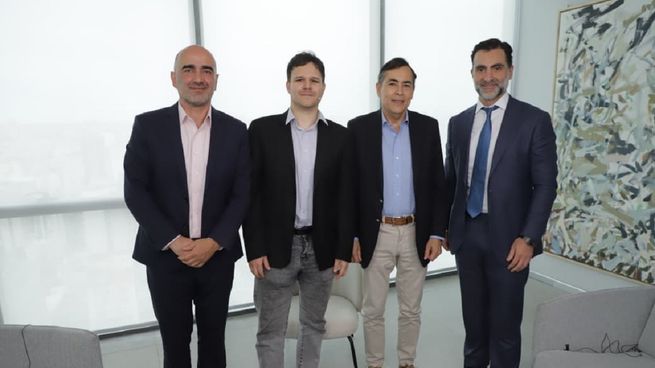 Marcelo Otermin, del ICBC; José Echagüe, de ONE618; y Lautaro Veliz Espeche, de BBVA, participaron del segundo panel de Ámbito Debate sobre Finanzas & Inversiones.