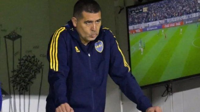 Riquelme no dio pistas sobre el próximo DT de Boca.